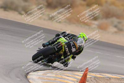 media/Dec-17-2022-SoCal Trackdays (Sat) [[224abd9271]]/Turn 10 Backside (120pm)/